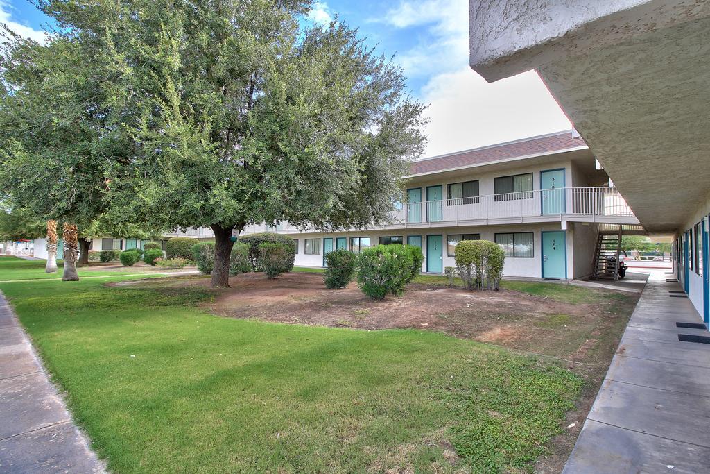 Budgetel Inn & Suites Yuma Dış mekan fotoğraf